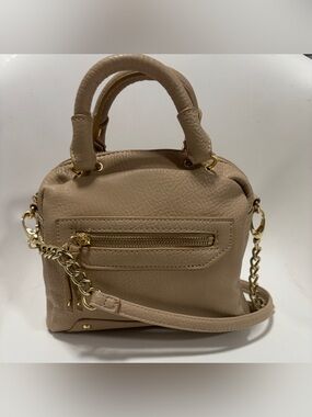 OLIVIA + JOY DYNAMO
TAN VEGAN LEATHER BAG 
CROSSBODY REMOVABLE GOLD CHAIN STRAP
